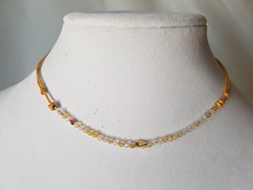 Agate beads necklace, adjustable size. Ochre and yellow tones.