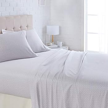 AmazonBasics Lightweight Super Soft Easy Care Microfiber Sheet Set with 16