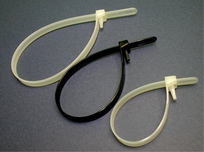 Amazon Co Jp Fjk リピートタイ インシュロック 250mm 12本入 白 ホーム キッチン