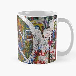 GrimDC Lennon Czechoslovakia Prague Peace Imagine John Douglas Johndouglas Meilleur Cadeau Tasse à café 11 oz - Les Beatles, Paul McCartney, John Lennon, RIngo Starr, George Harrison GrimDC Lennon Czechoslovakia Prague Peace Imagine John Douglas Johndouglas Meilleur Cadeau Tasse à café 11 oz – Image 2
