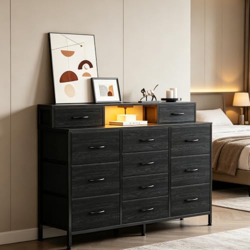 Tocador de dormitorio de 140 cm con toma de corriente, 12 cajones de tela de gran capacidad con 2 estantes, apto para armarios, salones y pasillos, tablero de madera, estructura metálica (negra).