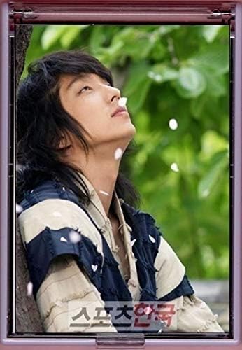 Amazon Co Jp イ ジュンギ 韓国製 手鏡 ミラー 開閉式 D イジュンギ アラン使道伝 イルジメ 一枝梅 夜を歩く士 麗 レイ ホビー