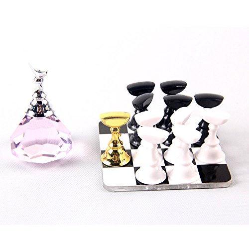 BQAN 1 Set Nail Tips Practice Stand Magnetic Stuck Crystal Holder Chessboard Design
