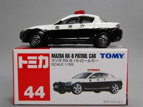 tomica police
