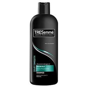 TRESemme-Smooth-Salon-Silk-Shampoo-500-ml TRESemme Silky & Smooth reduces frizz for 2x smoother* hair Shampoo for dry hair, 500 ml (Pack of 1)