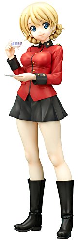 quesQ Girlds Und Panzer Der Film: Darjeeling 1: 7 Scale PVC Figure