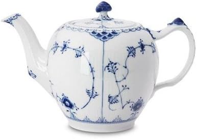 Royal Copenhagen Blue Fluted Half Lace 34 Oz Teapot