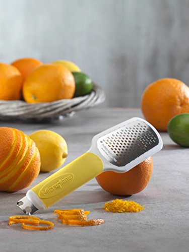 Microplane Ultimate 3-in-1 Citrus Tool 34620 , Yellow