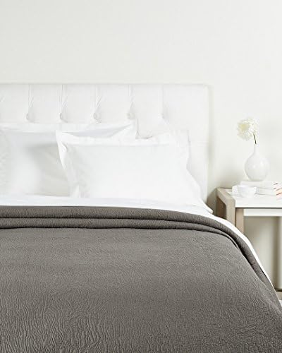 Kelly Wearstler Muse Matelasse Coverlette, Queen