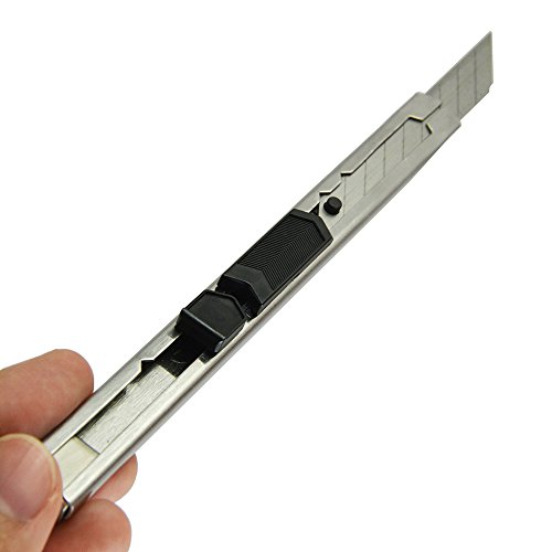 image for Ehdis Light Duty 9mm Snap Off 30 Degree Blades Slim Stainless Steel Sh