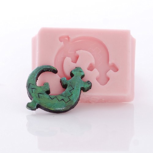 Miniature Lizard Silicone Mold Food Safe Mold Craft Jewelry Mold. Perfect size to make western jewelry.