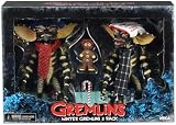 NECA Gremlins 2-Pack 7" Scale Action Figures Christmas Carol Winter Scene 1 view 2