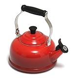 Le Creuset Classic 1.75-qt. Whistling Teakettle