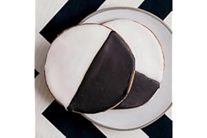 Carnegie Deli Giant Black and White Cookies | 4 Oz (6 pack)