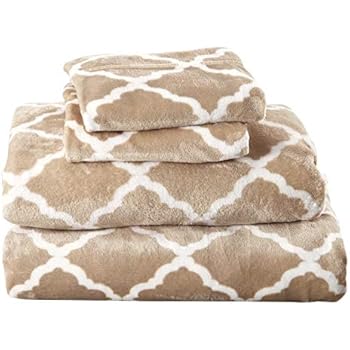 Great Bay Home Extra Soft Cozy Velvet Plush Sheet Set. Deluxe Bed Sheets with Deep Pockets. Velvet Luxe Collection (California King, Beige/White)