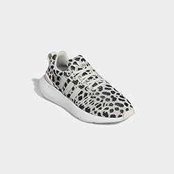 adidas Women's Swift Run 22