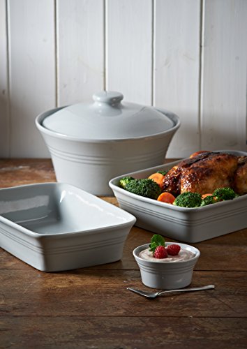 image for Mason Cash Classic Kitchen Casserole Dish with Lid, Durable Stoneware 