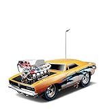 Maisto R/C 1:18 Scale Muscles Machine Garage 1969 Dodge Charger R/T Radio Control Vehicle (Colors May Vary)