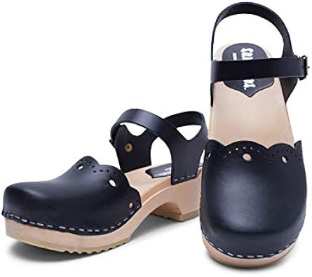 skansen leather clog