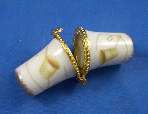 Porcelain China Thimble Needle Case -- Gold Thimble & Thread