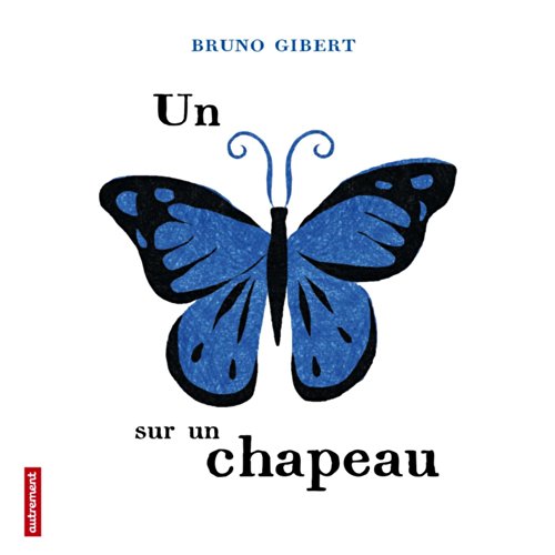 Un  papillon sur un chapeau