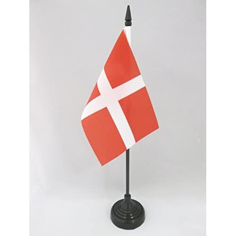 AZ FLAG - Sovereign Military Order of Malta Table Flag 4'' x 6'' - Jerusalem Office Mini Banner 100% Polyester 15 x 10 cm - Mini Desk Flag with 10'' Pole and Black Plastic Base