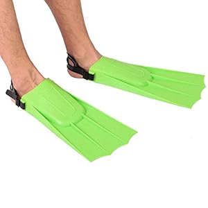 tyrrdtrd 1 Paar Schnorcheln Tauchen Schwimmen Kurze Flossen Flossen mit verstellbarer Ferse Schwimmzubehör Orange S 9 Schnorchelmasken 41vG16FhzQL. SS300 Diese Knöchel sind für das Training konzipiert.
Der Fußsack ist mit dem originalen selbstjustierenden Fußsack-System ausgestattet, und der verstellbare Silikonfußriemen ist sicher und zuverlässig.
Die Elastizität der Mischung macht die Weichheit und Passform gleichmäßig.