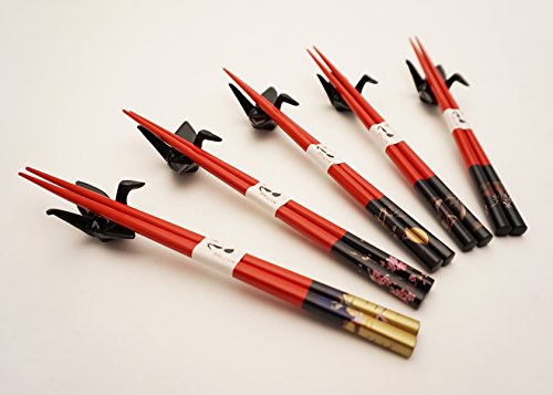 Japanese Traditional Chopsticks Set with Origami Crane Chopsticks Rest 5 Matching Pair Assorted Colors Chopsticks Set Dining Table Starter Kit Beautiful Gift Item Nicely Packaged (Black/Red)
