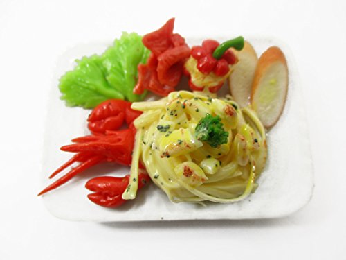 1:6 Compatible with Barbie Dollhouse Miniatures Food Lobster Steak Spaghetti Cream Sauce Supply 14670