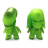 SDCC 2016 Exclusive Alien vs Predator AVP 3 inch TITANS Vinyl Figure 2-Pack Glow in the Dark