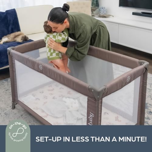 Dreambaby Quest Full Size Travel Cot, Lightweight, from Birth to 15kg, Easy Fold & Compact, Travel Bag, 120cm x 60cm, Custom Mattress Included