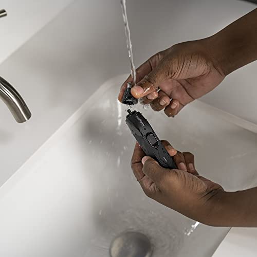 MANSCAPED® The Face Grooming Duo Contains: The Beard Hedger® Premium Precision Beard Trimmer and The Weed Whacker® 2.0 Nose and Ear Hair Trimmer