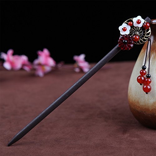 7inch- Wooden Hair Pin Chinese Lacquer Plum blossom Shell Hair Sticks Hairpin with Tassel Pearls Dangle Retro for Women Girls Long Hair Styling (Plum blossom)