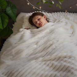 NEWCOSPLAY Super Soft Queen Blanket White Premium