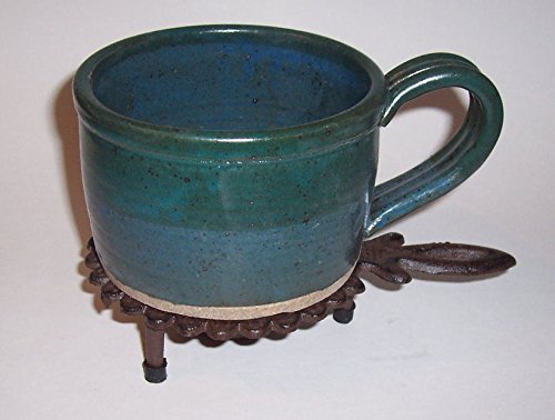 "ABC Products" - Heavy Cast Iron - Small Round Tealight Warmer With Handle - Very Good For Small Servings - (Bronze Rustic Color Finish - Uses One Tea Candle - Not included)