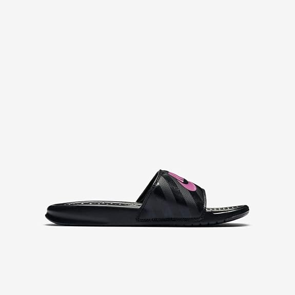 nike wmns benassi