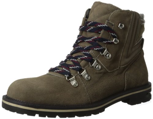 Tommy Hilfiger Women's Faschia Snow Boot