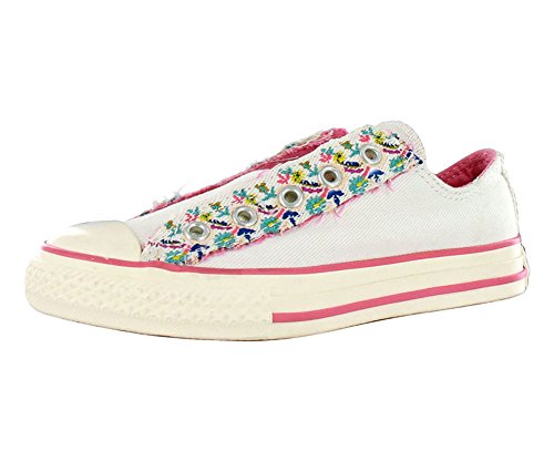 Converse Kids' All Star Chuck Taylor Slip On Ox Casual Shoe Pink, White (13.5)