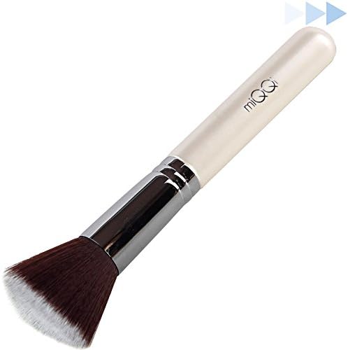 Face Brushes - Ideal Foundation Tool for Your Makeup Kits