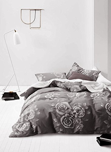 Gray Floral Duvet Cover Set, 100% Cotton Bedding, White Rose Flowers Pattern Printed on Dark Grey, with Zipper Closure (3pcs, Twin Size) - Thumbnail 2
