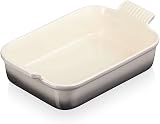 Le Creuset Heritage Rectangular Dish Stoneware 26 cm Flint 2.4 L 71102264440001 view 3