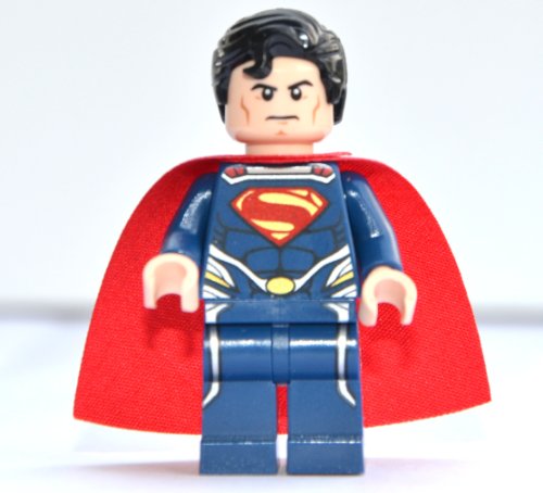 pianosetclaviers  LEGO DC Super Heroes Superman Figurine Réveil Digital 