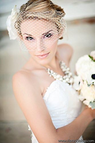 Beautiful wedding veil and flower set