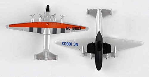 Daron Postage Stamp PS5821 Boeing 314 Pan Am Airways Yankee Clipper 1:350 Scale Diecast Display Model With Stand