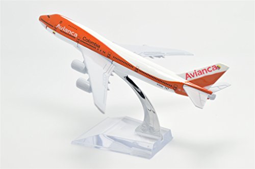 TANG DYNASTY(TM) 1:400 16cm Boeing B747-200 Avianca Airline Metal Airplane Model Plane Toy Plane Model