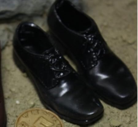 Amazon 黒色 ビジネスマン サラリーマン風 フィギュア人形 着せ替え衣装用靴 １ ６ フィギュア ドール 通販