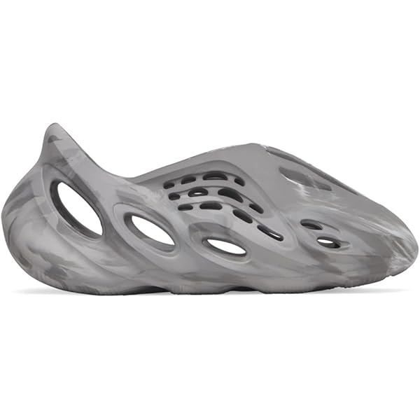 yeezy foam runner size 7