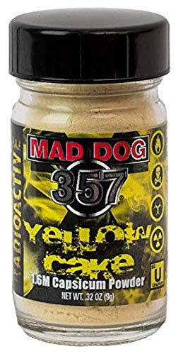 Amazon Com Mad Dog 357 No 9 Plutonium 9 Million Scoville Pepper Extract With Jar Of Mad Dog 357 Yellow Cake 1 6m Capsicum Powder Grocery Gourmet Food