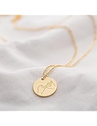 Befettly - Collar con colgante con diseño de gestos de mano chapado en oro de 14 quilates, diseño de disco personalizado