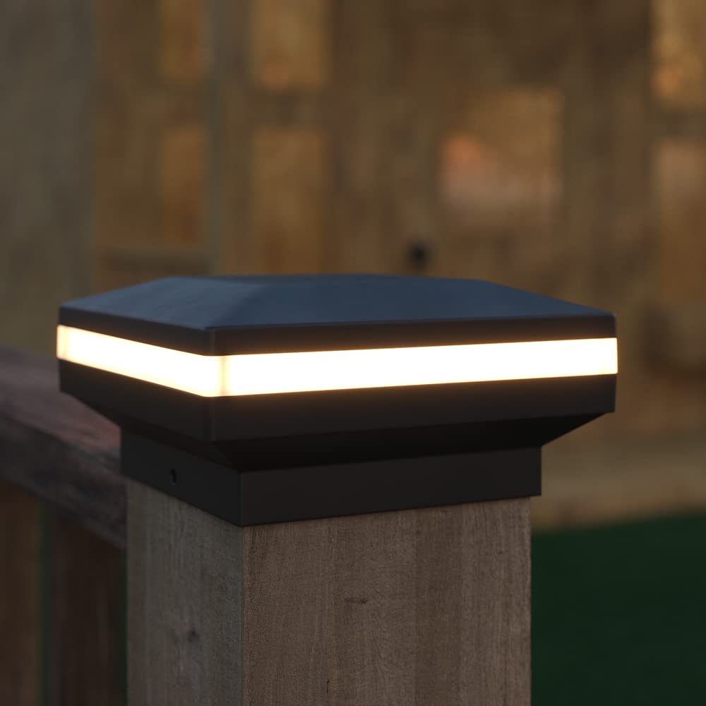 SolarCentre® Peake Outdoor Solar Powered Post Cap Pillar Light